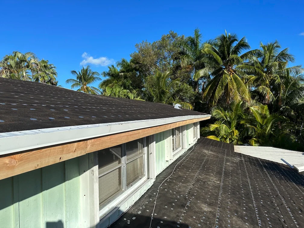 Shingle roof replacement in Oakland Park