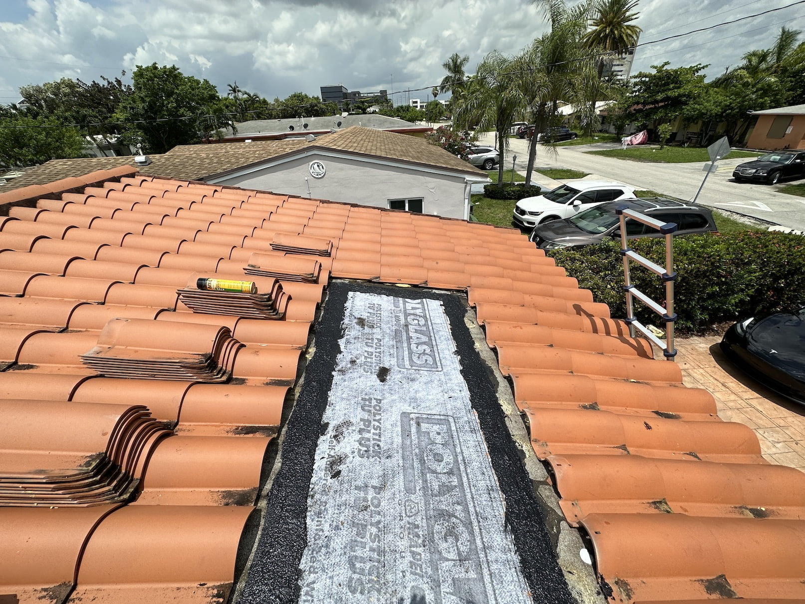 Tile Roof Repair Dania Beach 3275